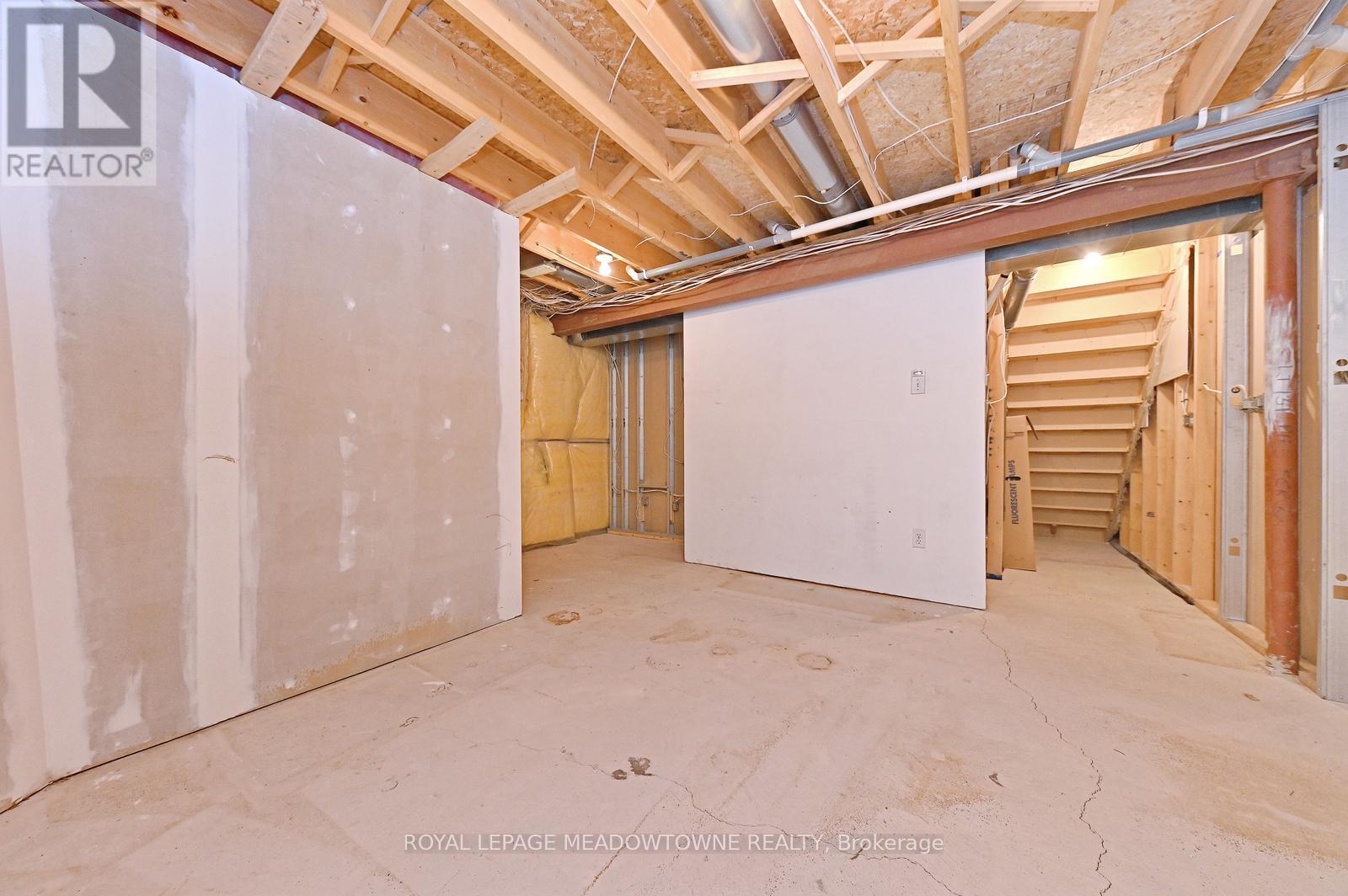 16 Harrop Avenue, Halton Hills, Ontario  L7G 5R2 - Photo 37 - W13240292