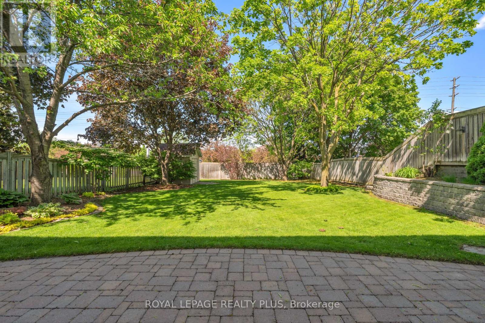 3629 Swirlingleaves Crescent, Mississauga, Ontario  L4Y 3P7 - Photo 43 - W13240370