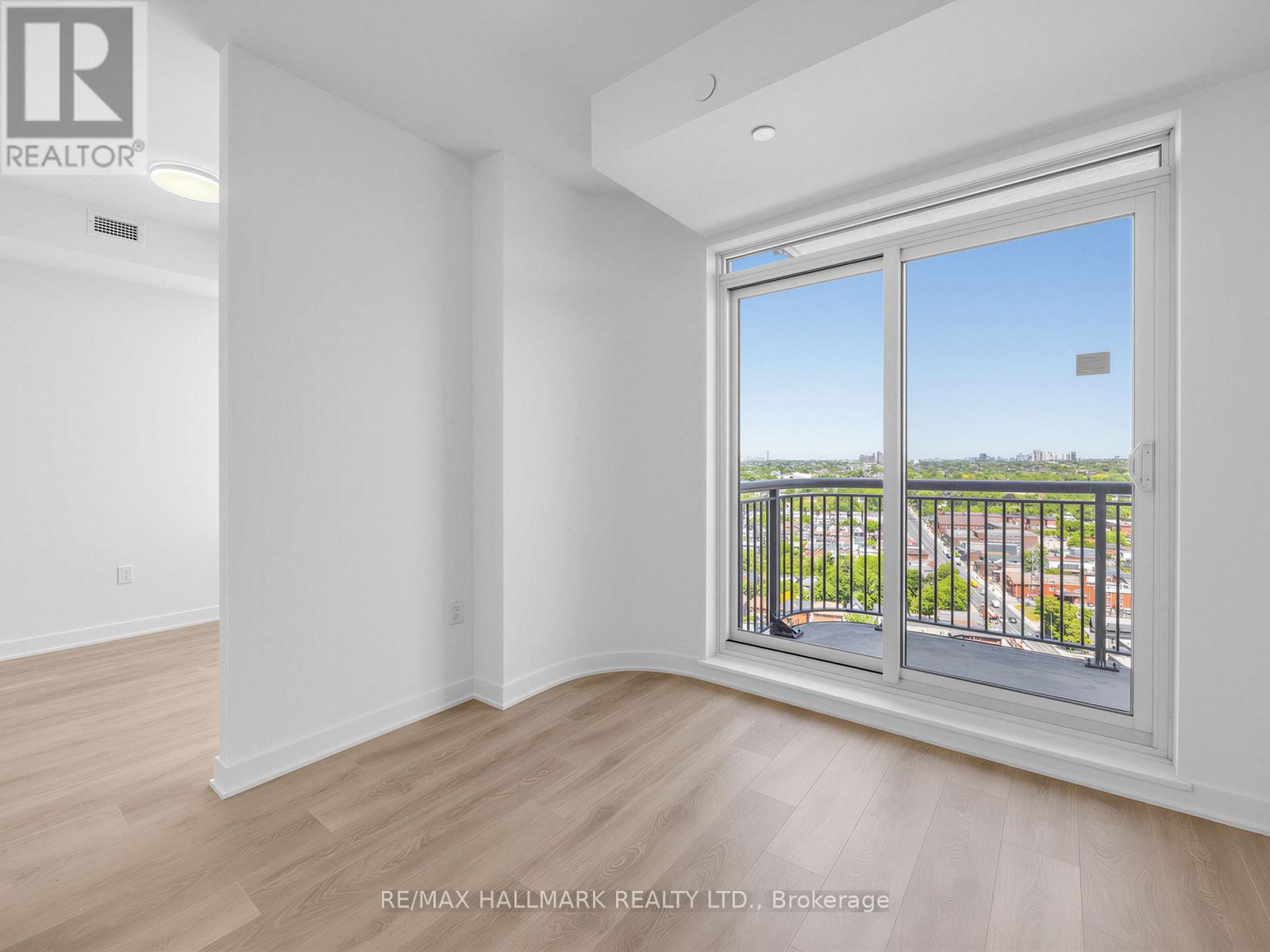 1805 - 1185 Dupont Street, Toronto, Ontario  M6H 0G5 - Photo 14 - W13240406