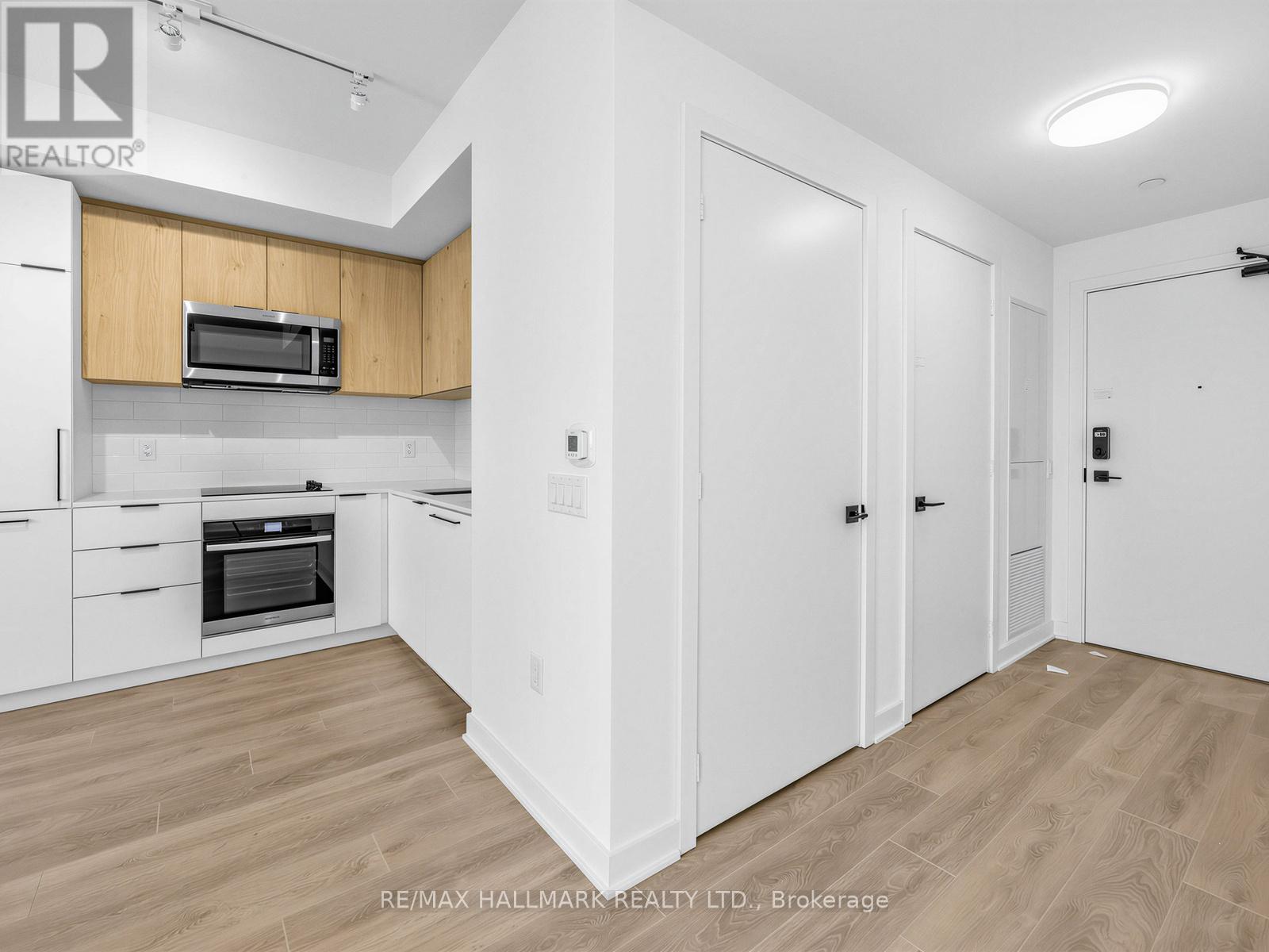 1805 - 1185 Dupont Street, Toronto, Ontario  M6H 0G5 - Photo 5 - W13240406