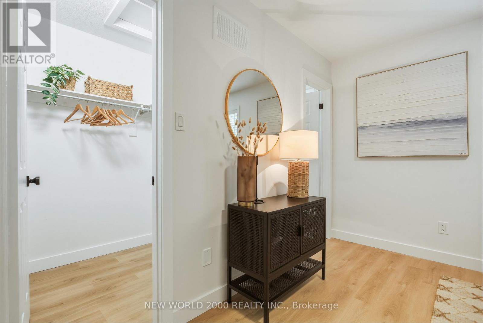 644 Amelia Crescent, Burlington, Ontario  L7L 6E5 - Photo 25 - W13240424