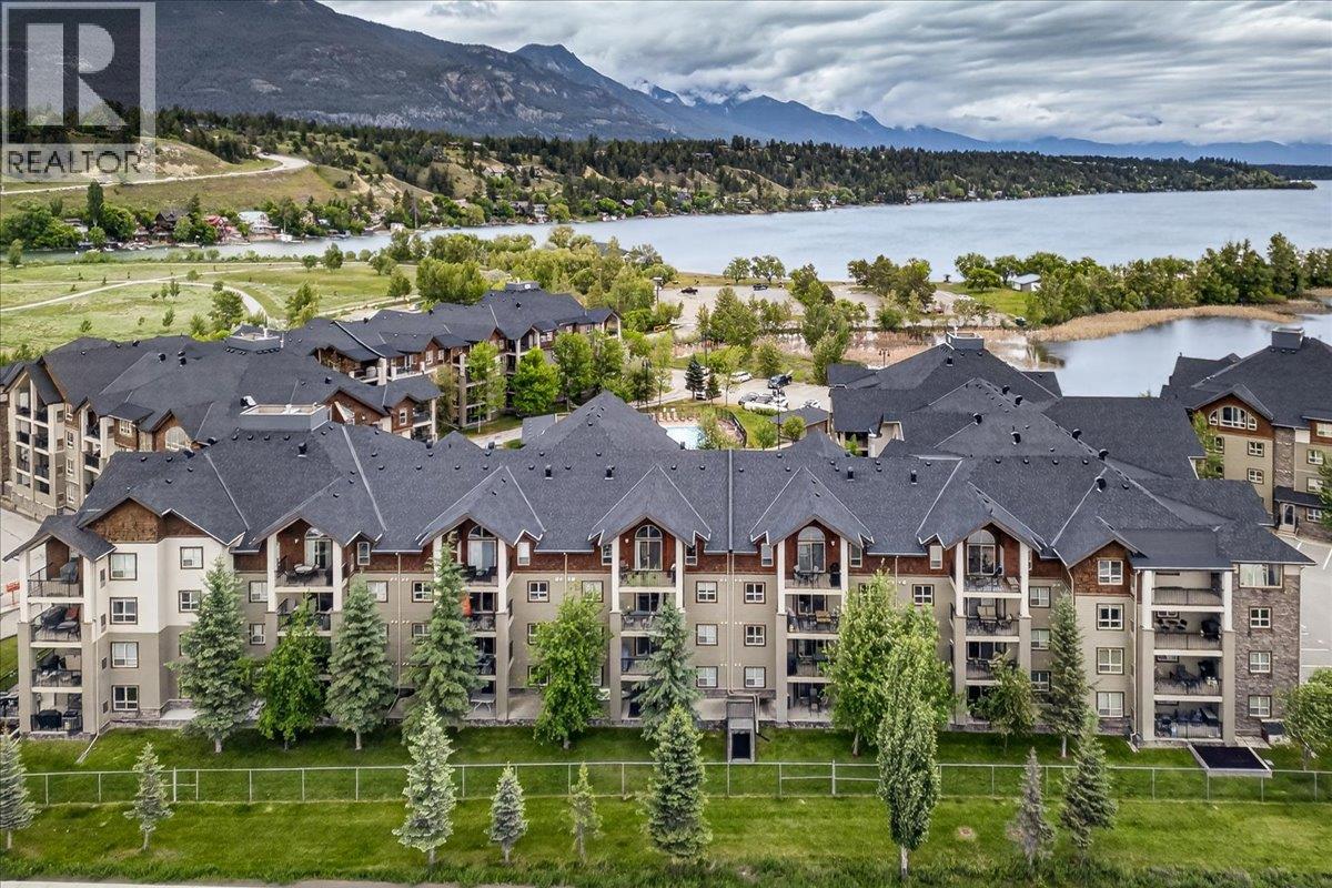 205 Third Avenue Unit# 3413, Invermere, British Columbia