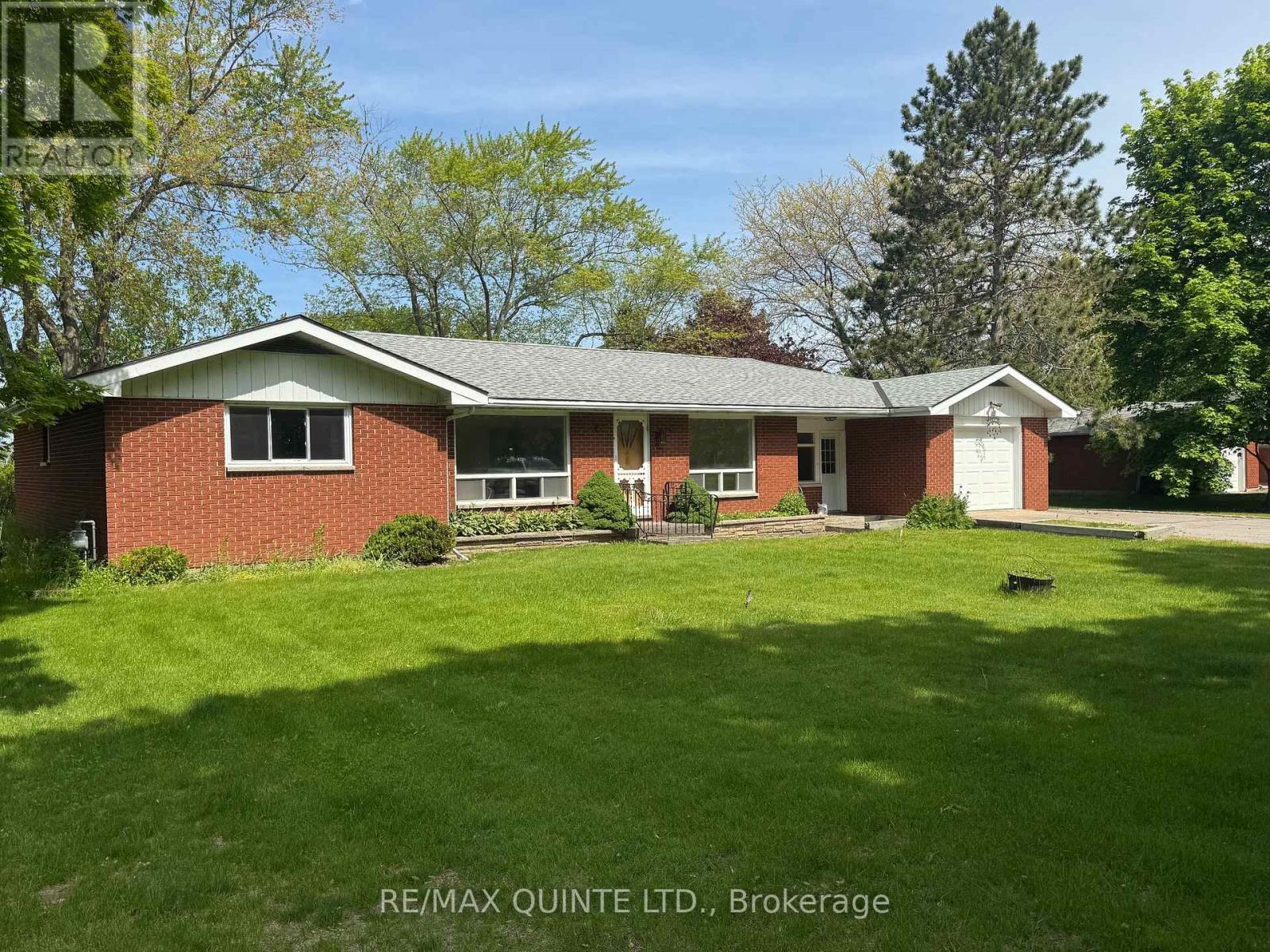 1462 County Road 12, Prince Edward County, Ontario  K0K 2T0 - Photo 2 - X12686406