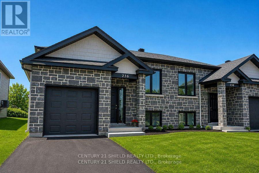 236 East Ridge Drive, Cornwall, Ontario  K6H 0H9 - Photo 1 - X13240700
