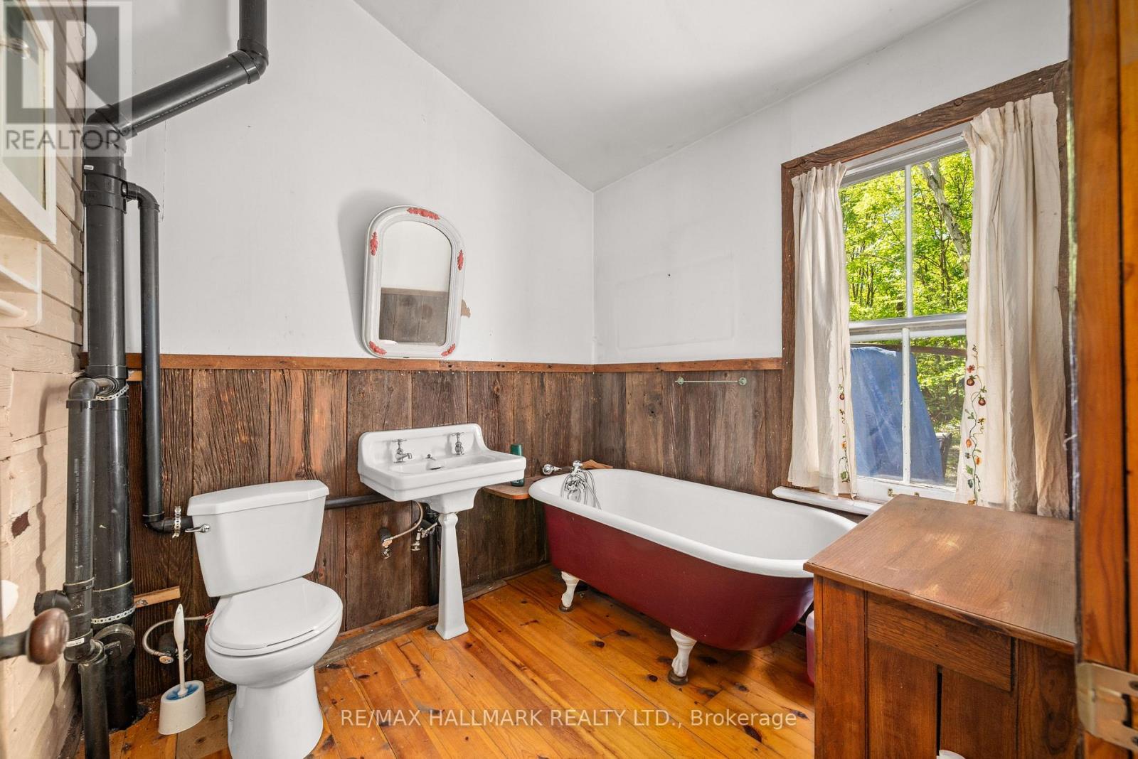 1005 Learners Lane, Minden Hills, Ontario  K0M 2K0 - Photo 19 - X13240286