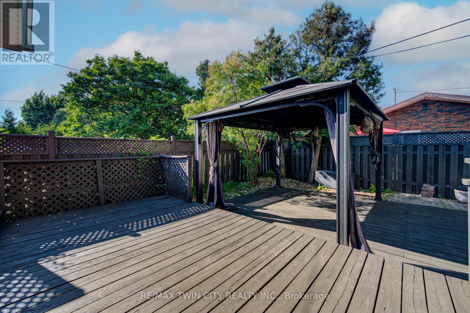 68 Kingslea Drive E, Hamilton, Ontario  L8T 4A3 - Photo 40 - X13240340