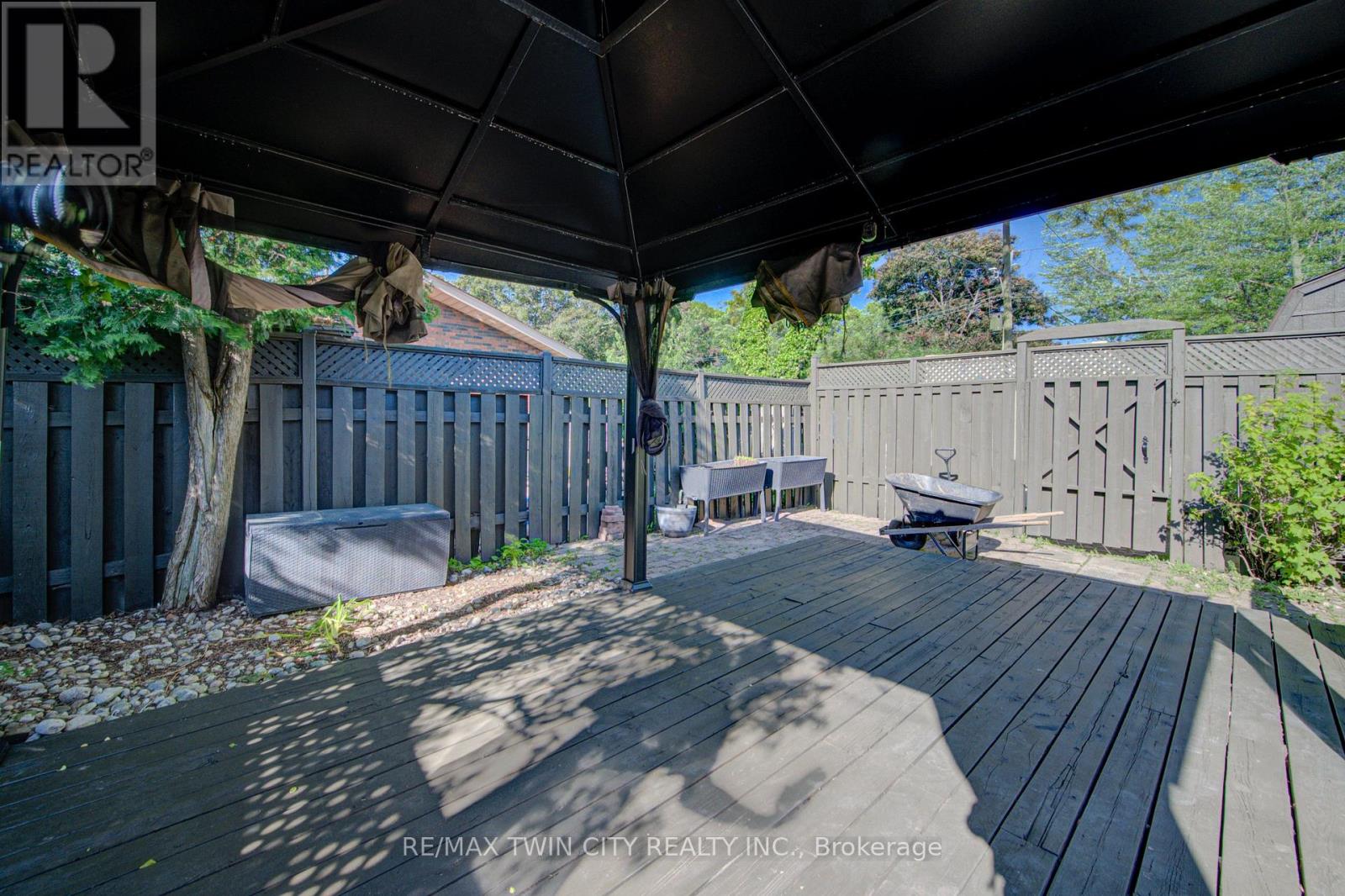 68 Kingslea Drive E, Hamilton, Ontario  L8T 4A3 - Photo 41 - X13240340