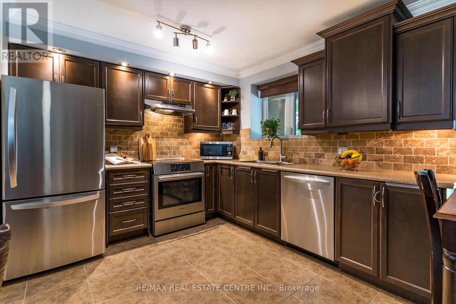 304 - 1212 Fennell Avenue E, Hamilton, Ontario  L8T 1T2 - Photo 4 - X13240384