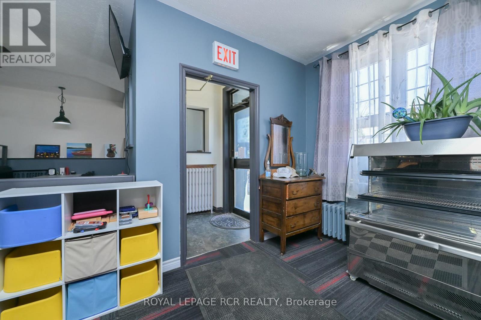 274 10th Street, Hanover, Ontario  N4N 1P2 - Photo 4 - X13240428