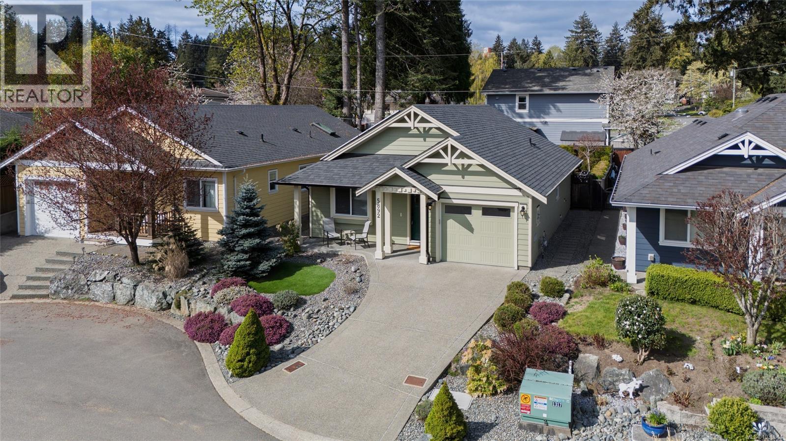 5892 Stonehaven Dr, Duncan, British Columbia  V9L 0A5 - Photo 5 - 1039044