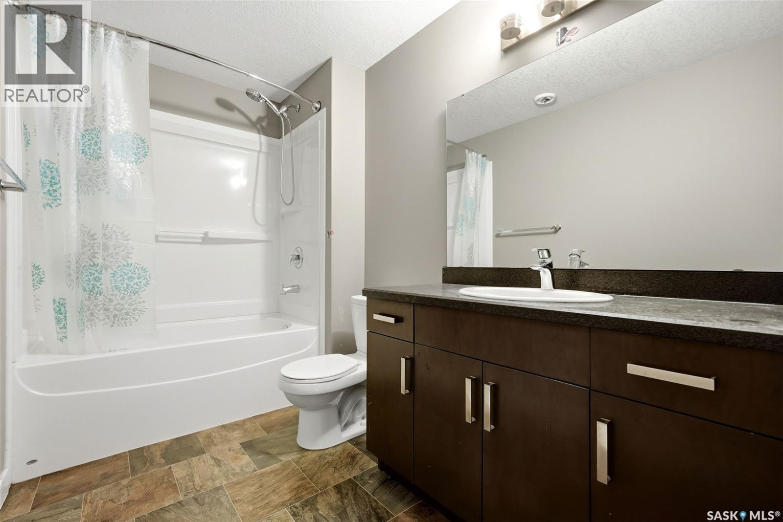 4321 Green Apple Drive E, Regina, Saskatchewan  S4V 1R3 - Photo 31 - SK038271