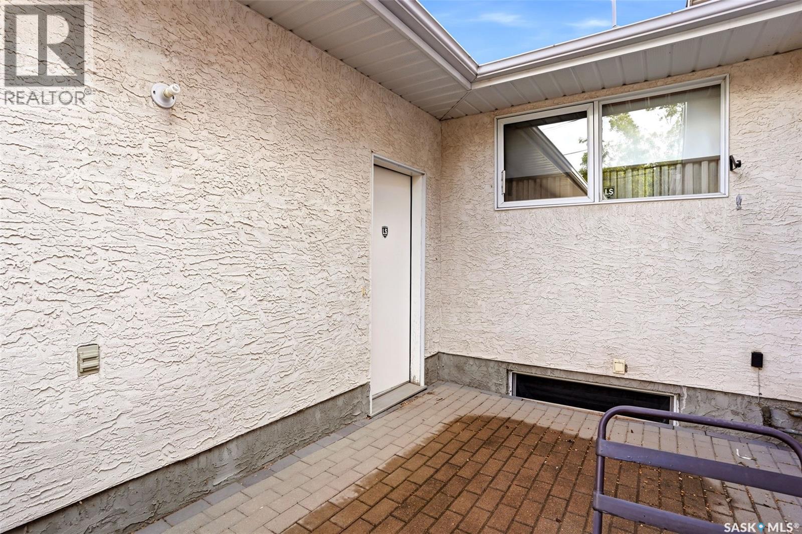 22 Kensington Crescent, Regina, Saskatchewan  S4S 7G6 - Photo 40 - SK038222