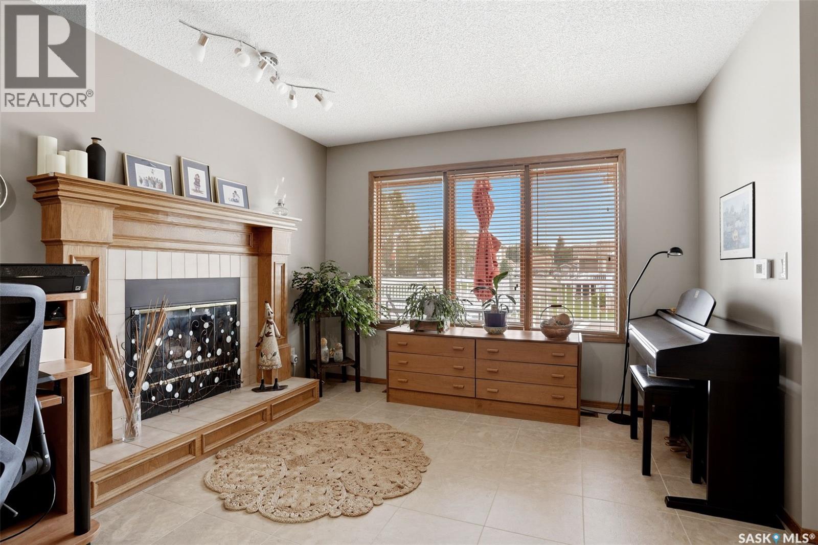 22 Kensington Crescent, Regina, Saskatchewan  S4S 7G6 - Photo 9 - SK038222