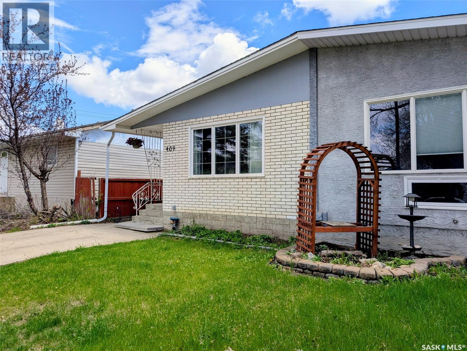 409 Cornwall Street, Regina, Saskatchewan  S4R 2G9 - Photo 3 - SK038045