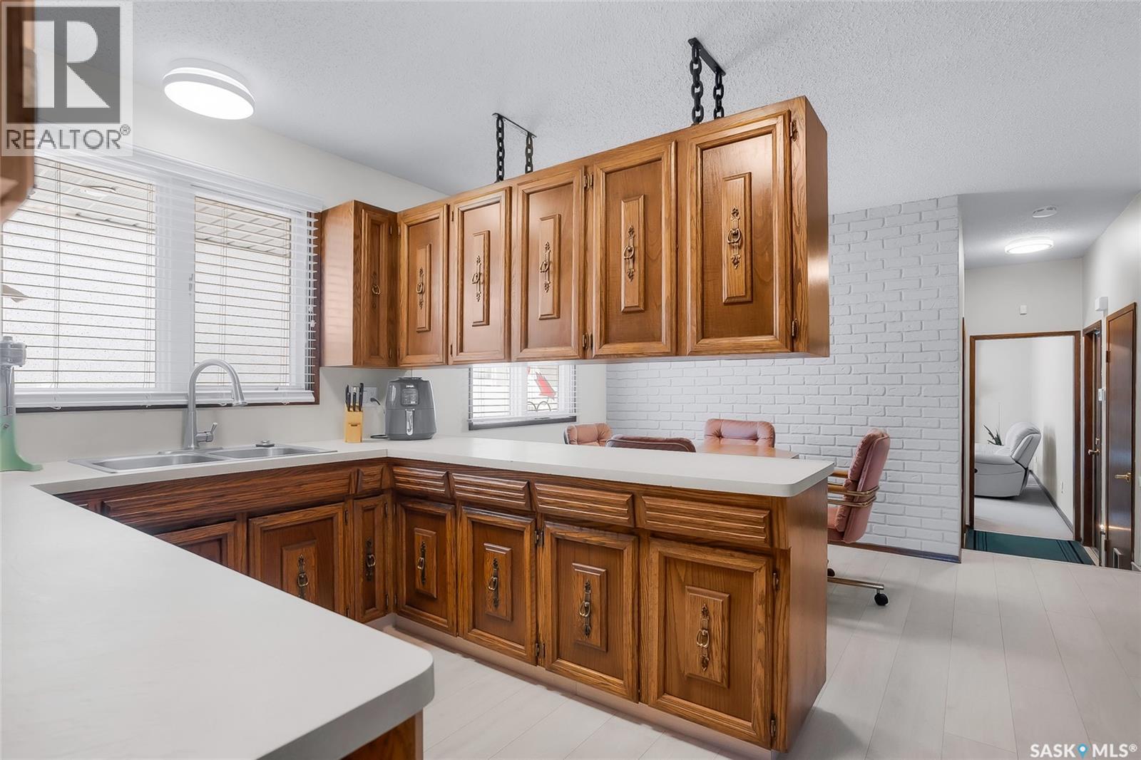 2 Cambridge Crescent, Saskatoon, Saskatchewan  S7H 3P8 - Photo 14 - SK037966