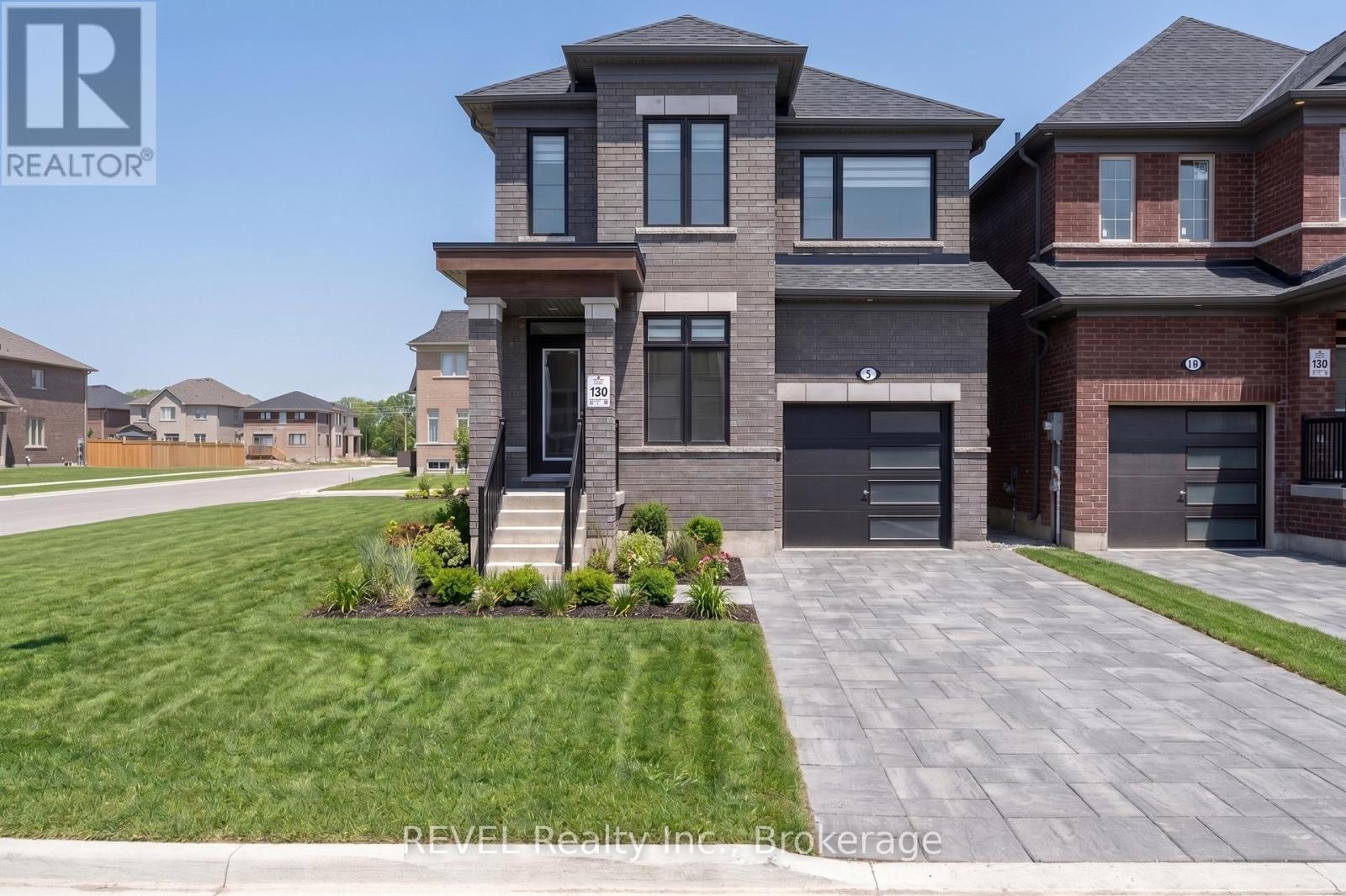 6 Rackham Lane, Clarington, Ontario  L1E 0M3 - Photo 1 - E13240904