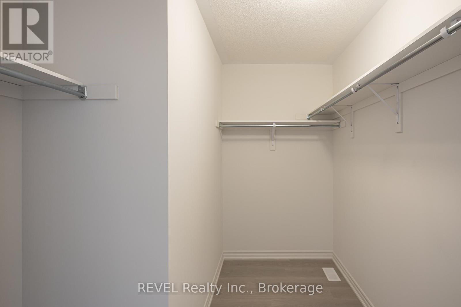 6 Rackham Lane, Clarington, Ontario  L1E 0M3 - Photo 29 - E13240904