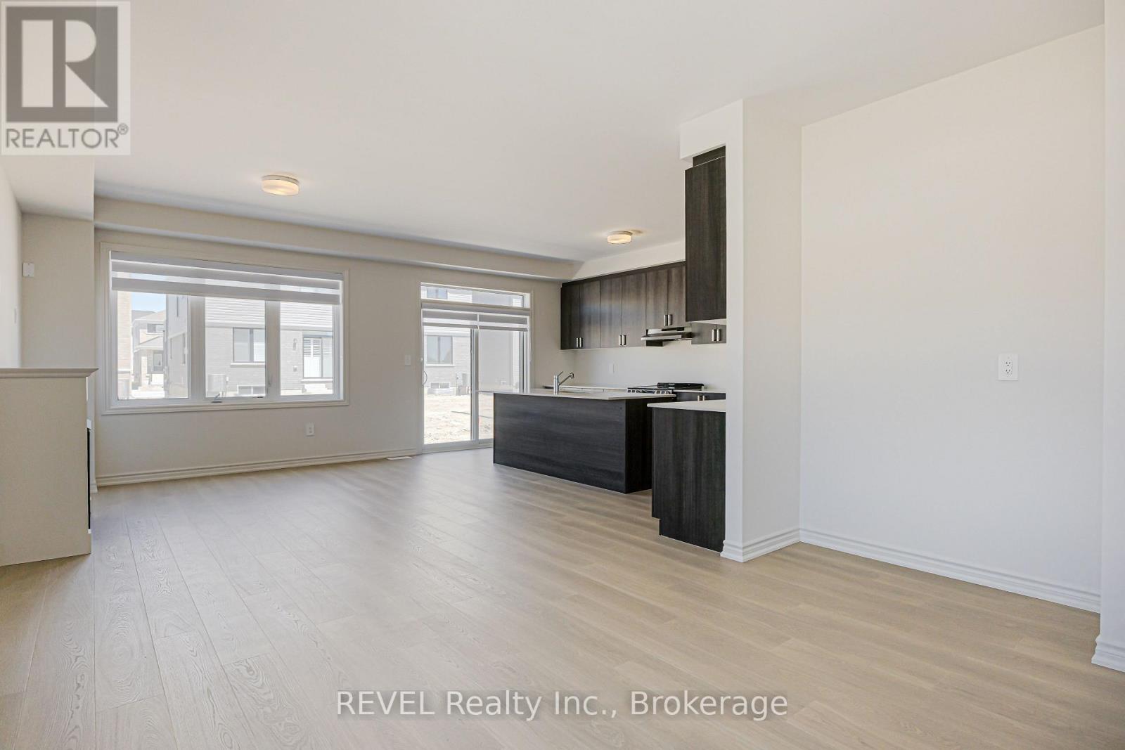 6 Rackham Lane, Clarington, Ontario  L1E 0M3 - Photo 5 - E13240904
