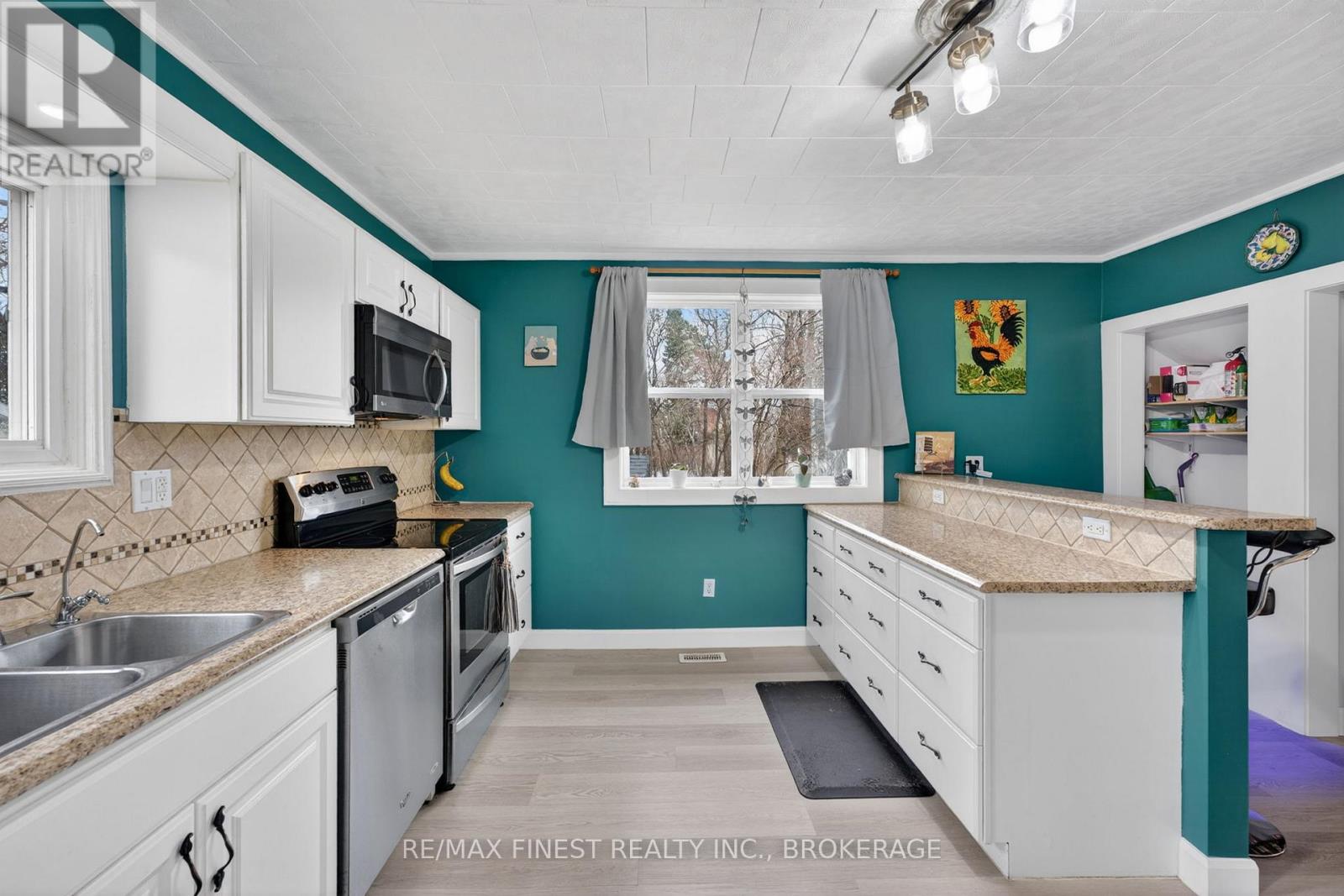 6074 Bank Street, Frontenac, Ontario  K0H 2W0 - Photo 10 - X13241012