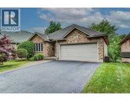 670 SALZBURG Drive, waterloo, Ontario