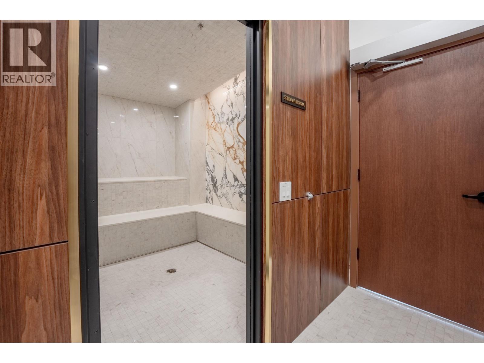 1304 135 E 13th Street, North Vancouver, British Columbia  V7L 0J8 - Photo 17 - R3132141