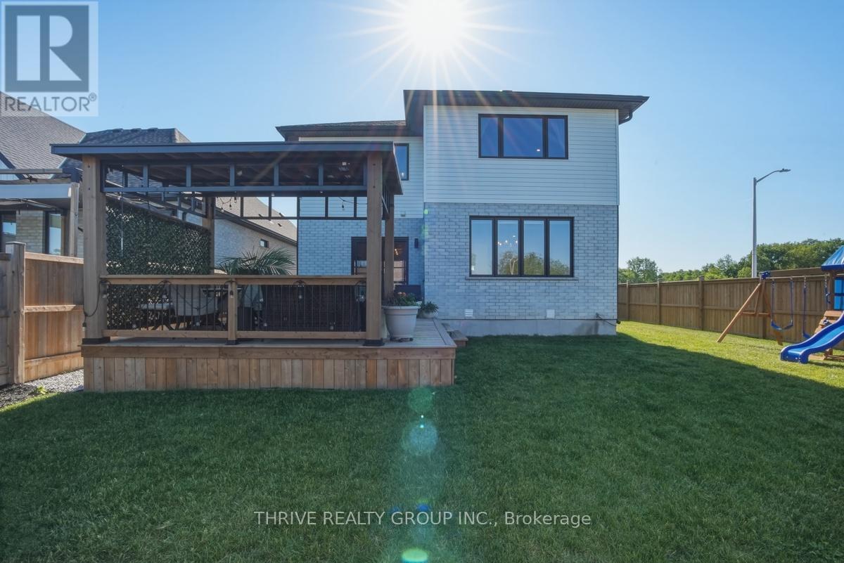 57 Briscoe Crescent, Strathroy-Caradoc, Ontario  N7G 0B8 - Photo 32 - X13241040