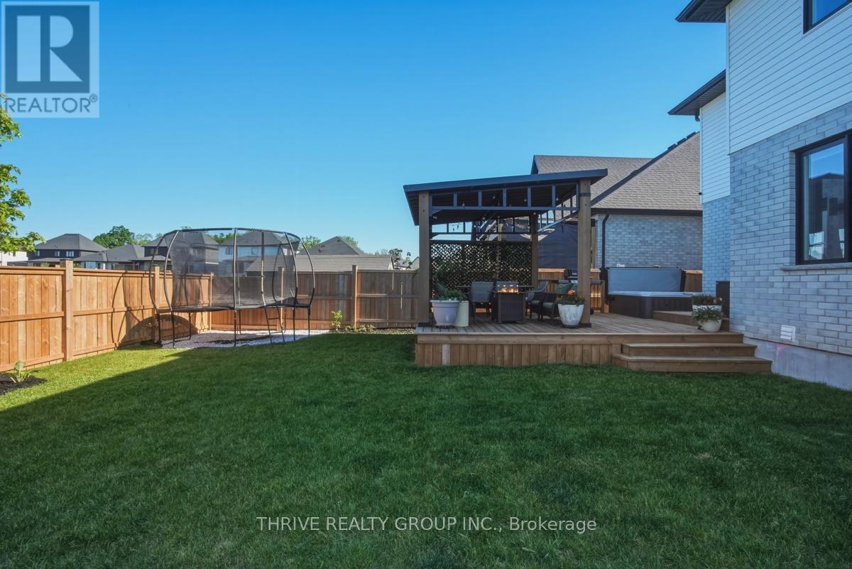 57 Briscoe Crescent, Strathroy-Caradoc, Ontario  N7G 0B8 - Photo 35 - X13241040