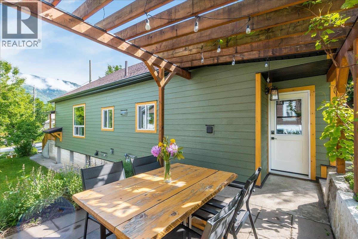 720 Latimer Street, Nelson, British Columbia  V1L 4V4 - Photo 46 - 10389936
