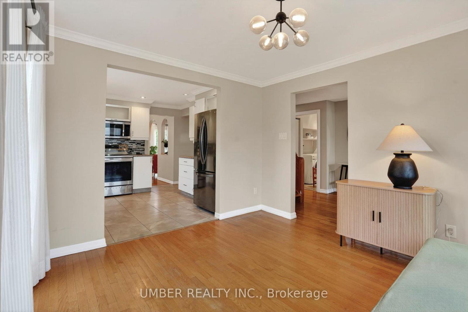 258 Anglehart Avenue, Ottawa, Ontario  K1E 2V9 - Photo 18 - X13240924