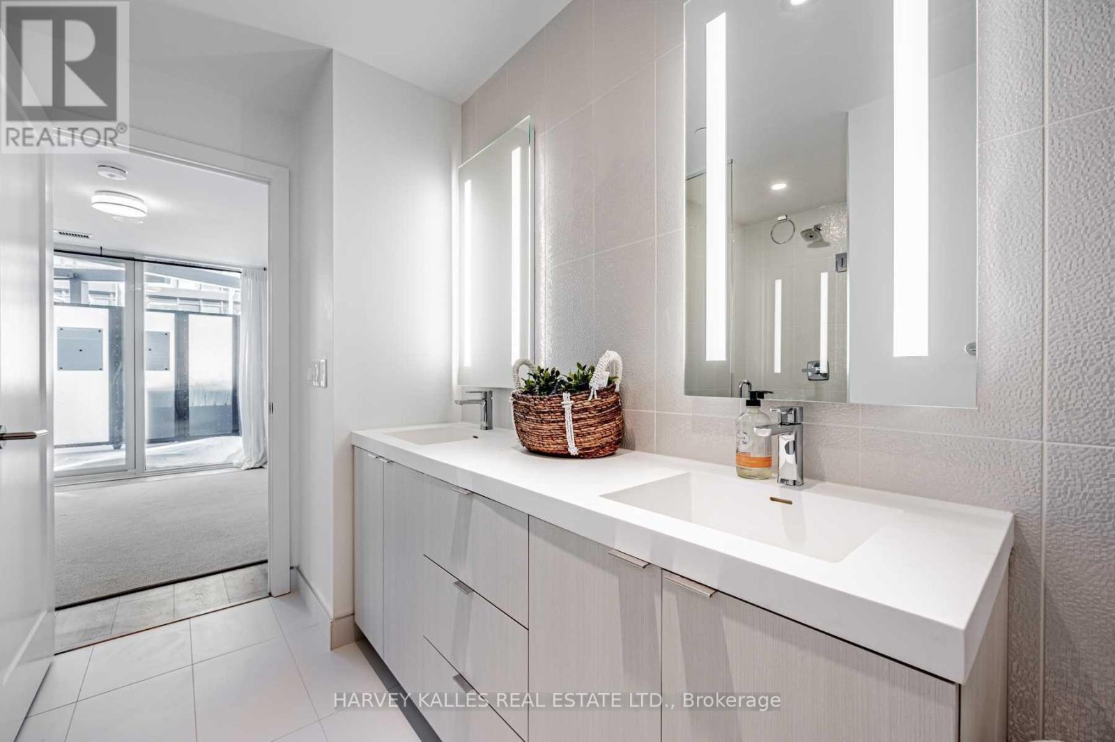 505 - 575 Bloor Street E, Toronto, Ontario  M4W 0B2 - Photo 17 - C13240476