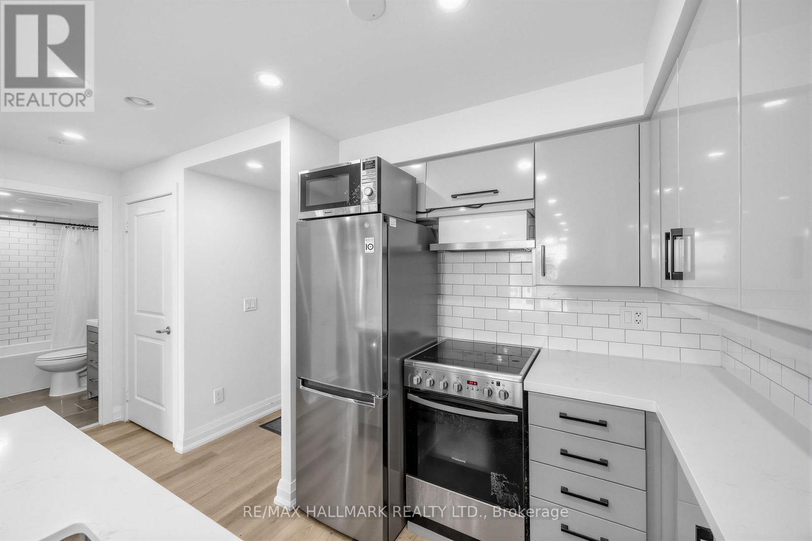 1410 - 50 Lynn Williams Street, Toronto, Ontario  M6K 3R9 - Photo 12 - C13240590