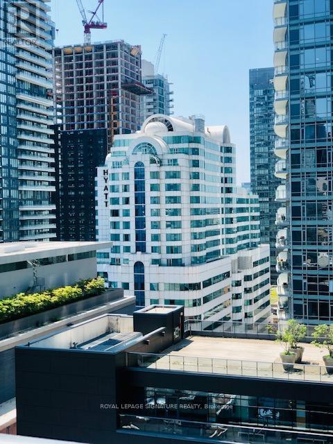 1505 - 99 John Street, Toronto, Ontario  M5V 0S6 - Photo 2 - C13240692