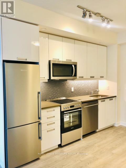 1505 - 99 John Street, Toronto, Ontario  M5V 0S6 - Photo 3 - C13240692