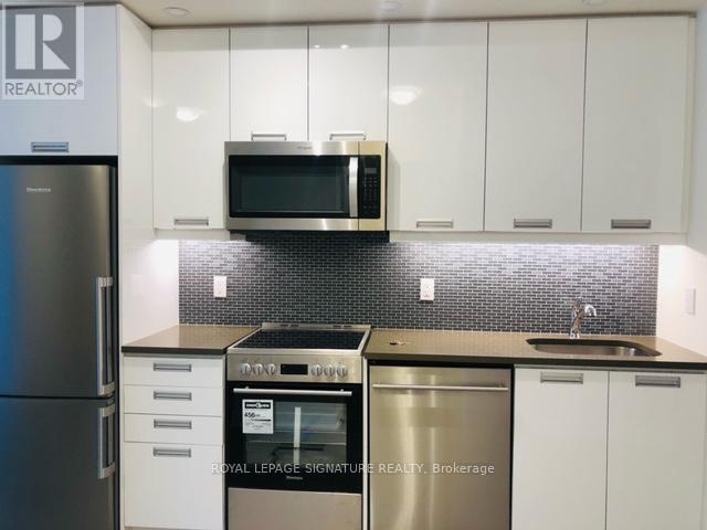 1505 - 99 John Street, Toronto, Ontario  M5V 0S6 - Photo 4 - C13240692