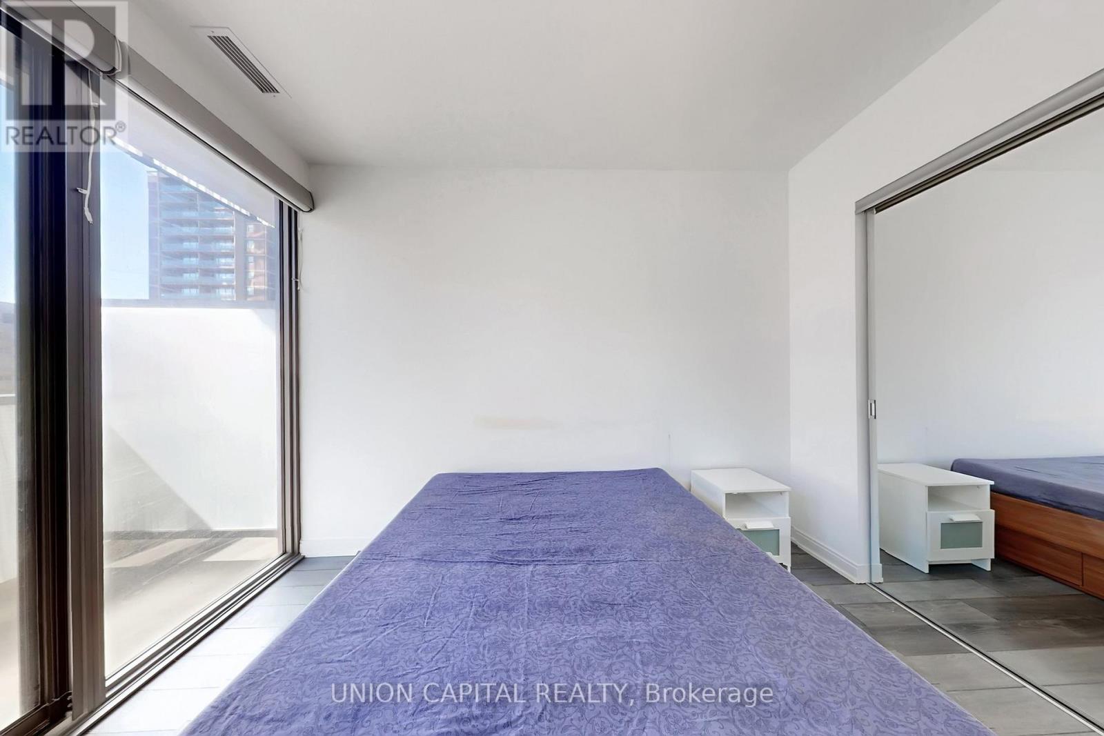 1112 - 50 Charles Street E, Toronto, Ontario  M4Y 0C3 - Photo 4 - C13240738