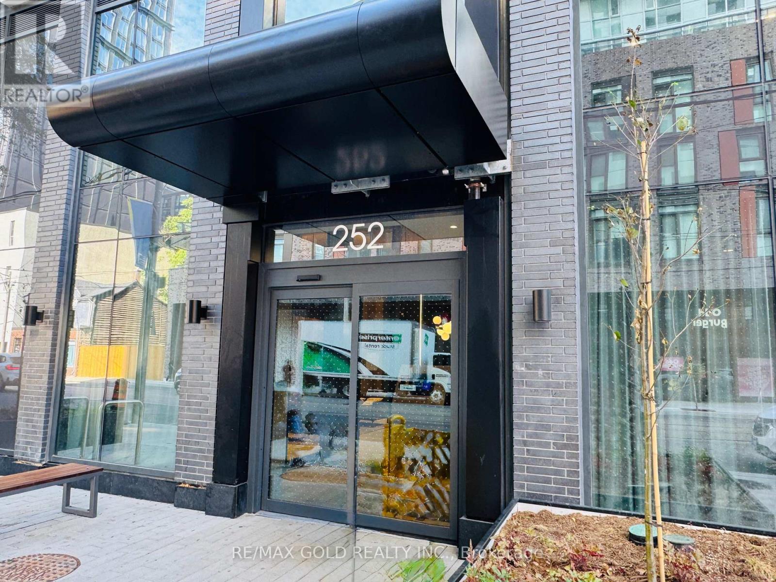 5106 - 252 Church Street, Toronto, Ontario  M5B 0E6 - Photo 4 - C13240792