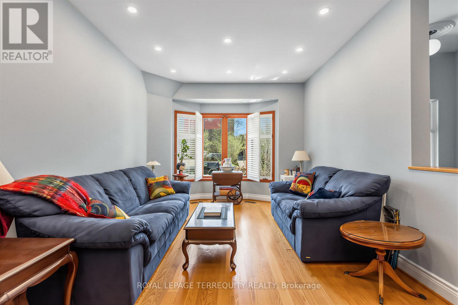 21 Hadley Road, Toronto, Ontario  M4S 2N8 - Photo 4 - C13240826