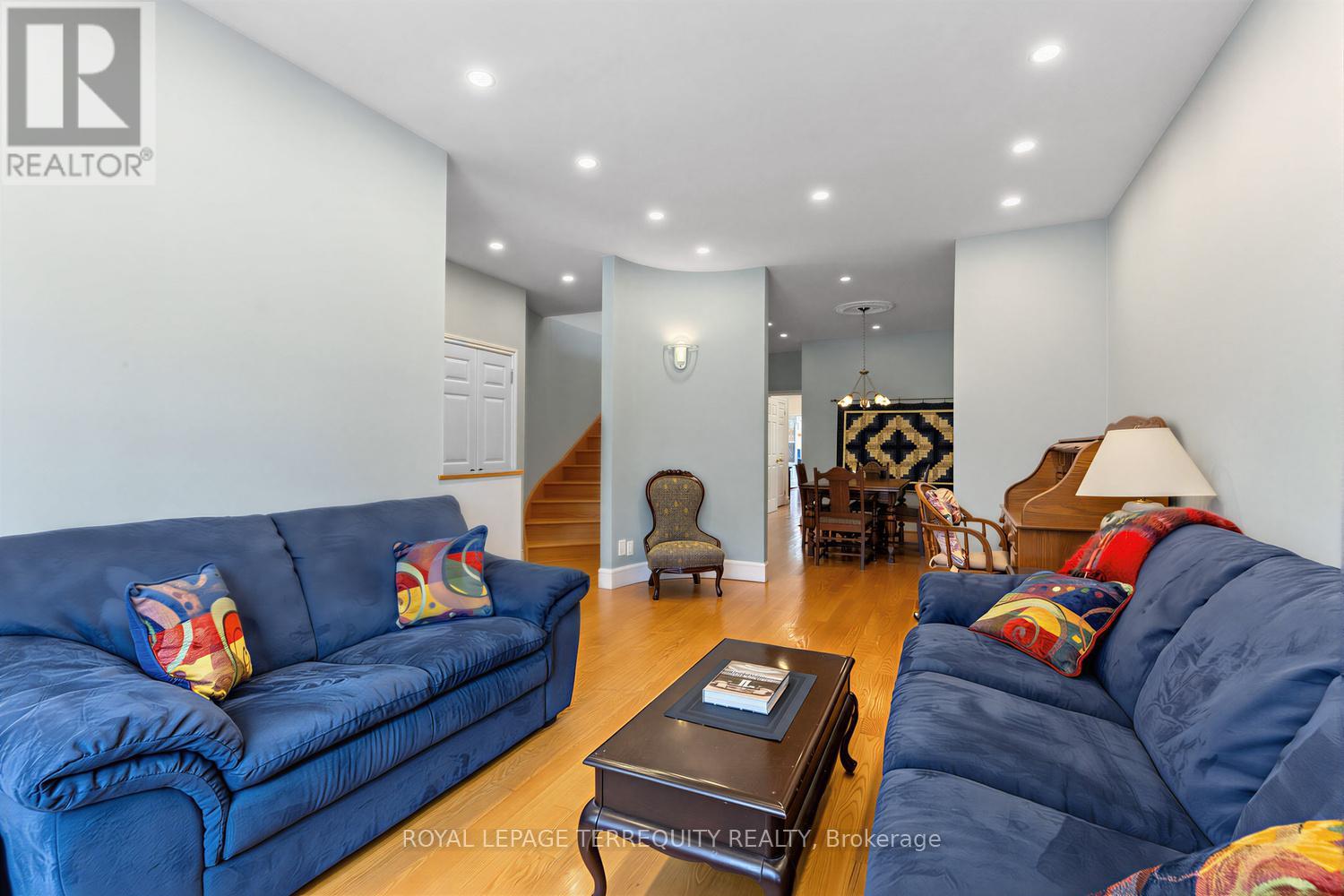 21 Hadley Road, Toronto, Ontario  M4S 2N8 - Photo 5 - C13240826