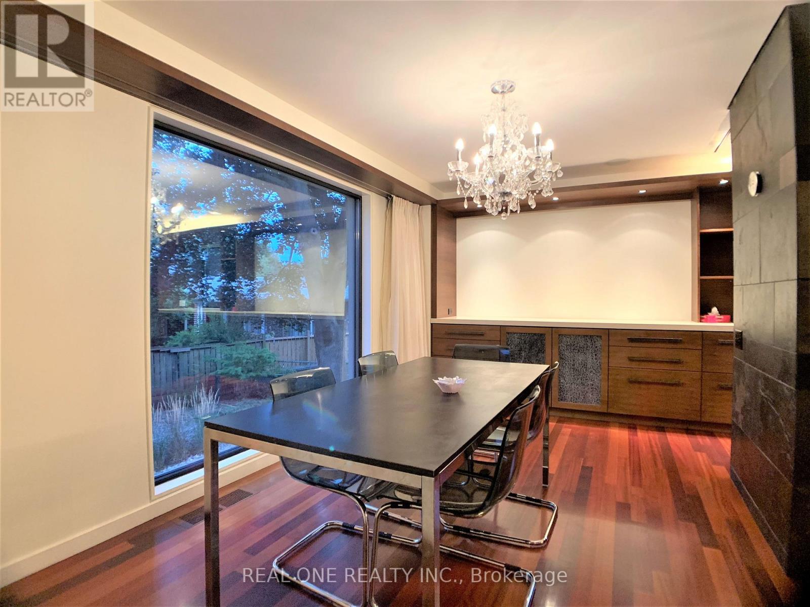 5 Dunlace Drive, Toronto, Ontario  M2L 2R8 - Photo 13 - C13240864