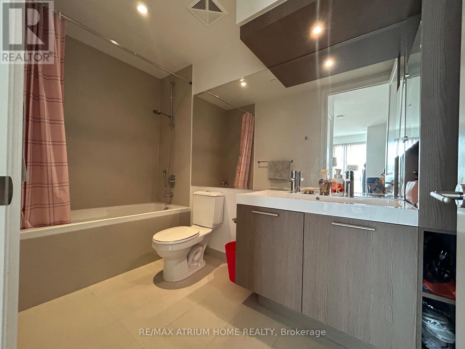 7010 - 388 Yonge Street, Toronto, Ontario  M5B 0A4 - Photo 14 - C13240880