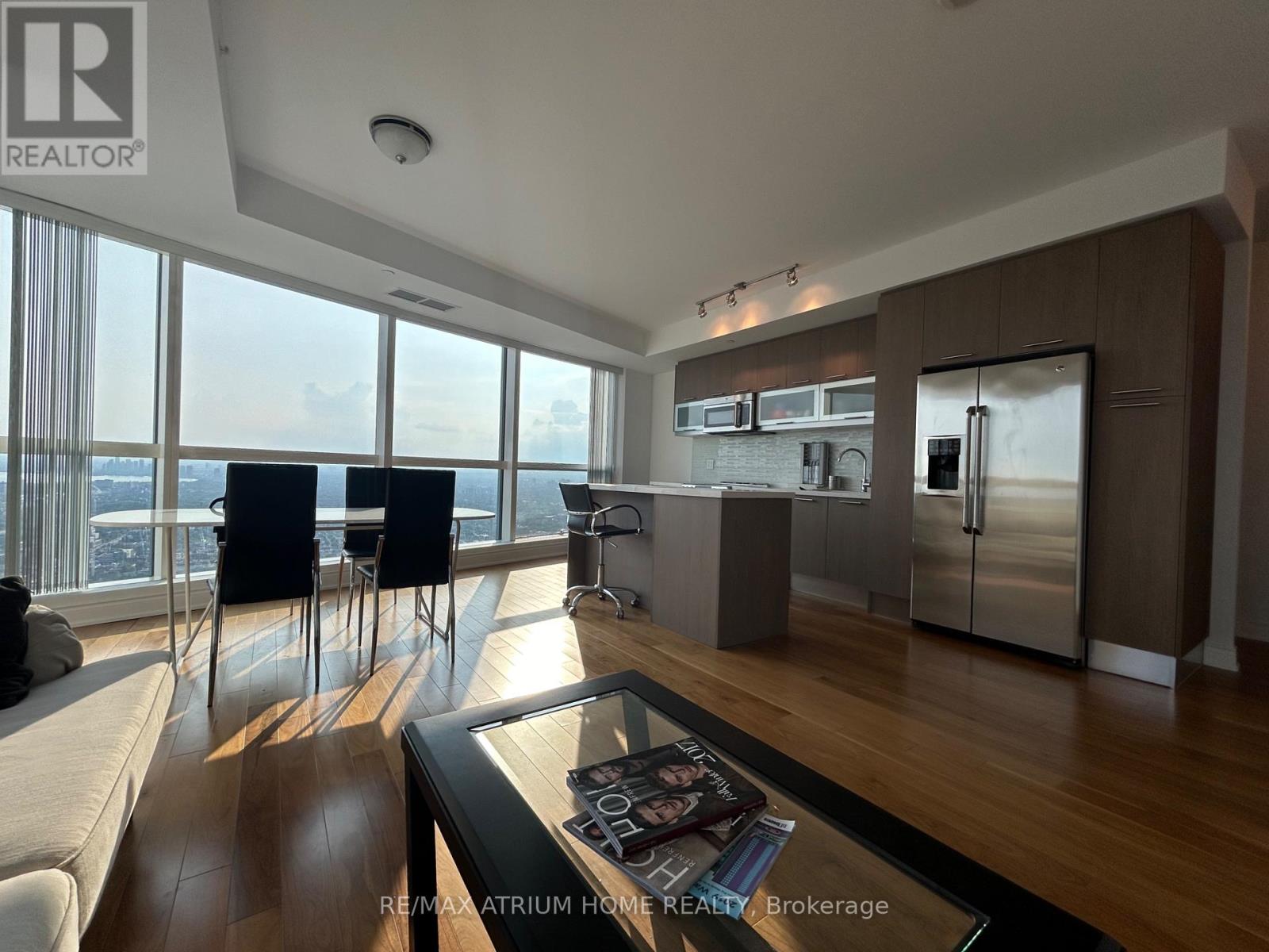 7010 - 388 Yonge Street, Toronto, Ontario  M5B 0A4 - Photo 7 - C13240880