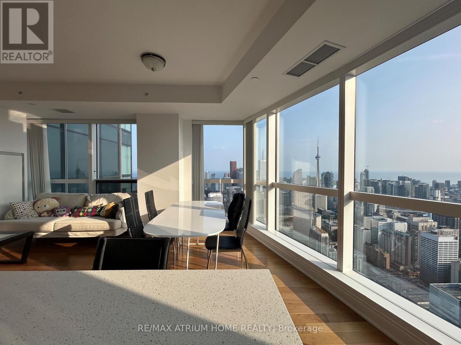7010 - 388 Yonge Street, Toronto, Ontario  M5B 0A4 - Photo 9 - C13240880