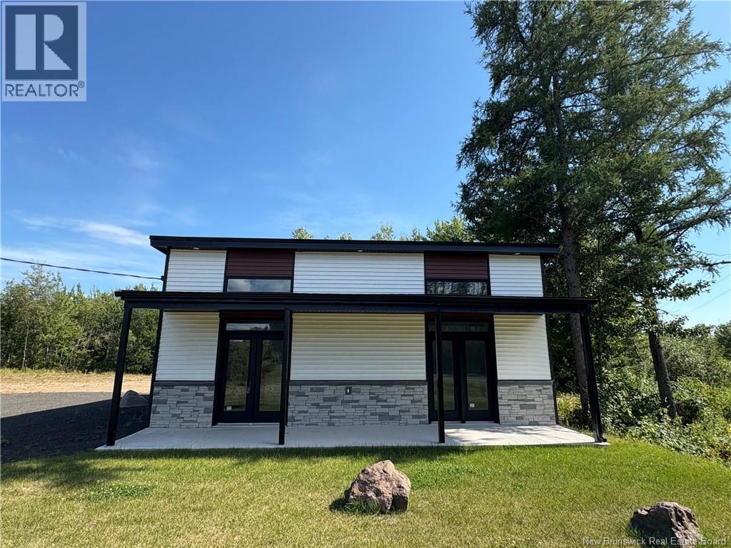 1236 Pleasant Drive, Minto, New Brunswick  E4B 2V8 - Photo 1 - NB141114
