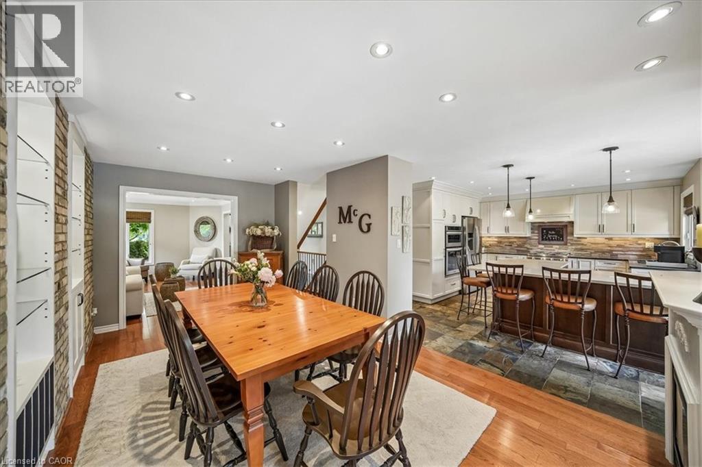 1053 Old Oak Drive, Oakville, Ontario  L6M 3K5 - Photo 7 - 40835977