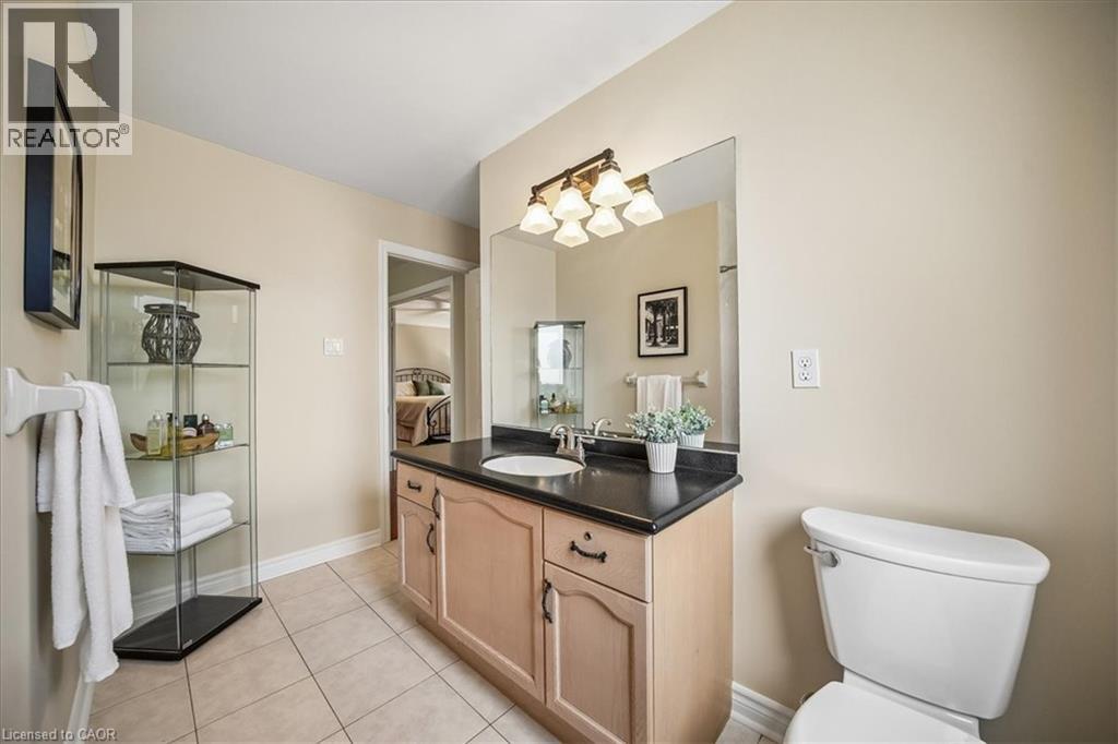 1053 Old Oak Drive, Oakville, Ontario  L6M 3K5 - Photo 19 - 40835977