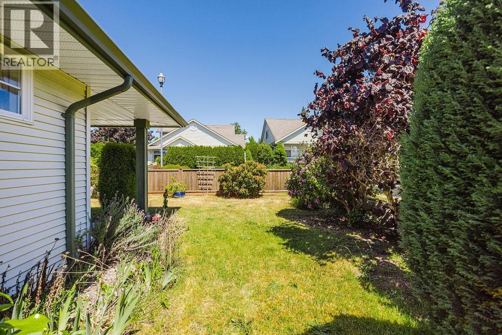 6317 Williams Place, Sechelt, British Columbia  V7Z 0M6 - Photo 26 - R3132152