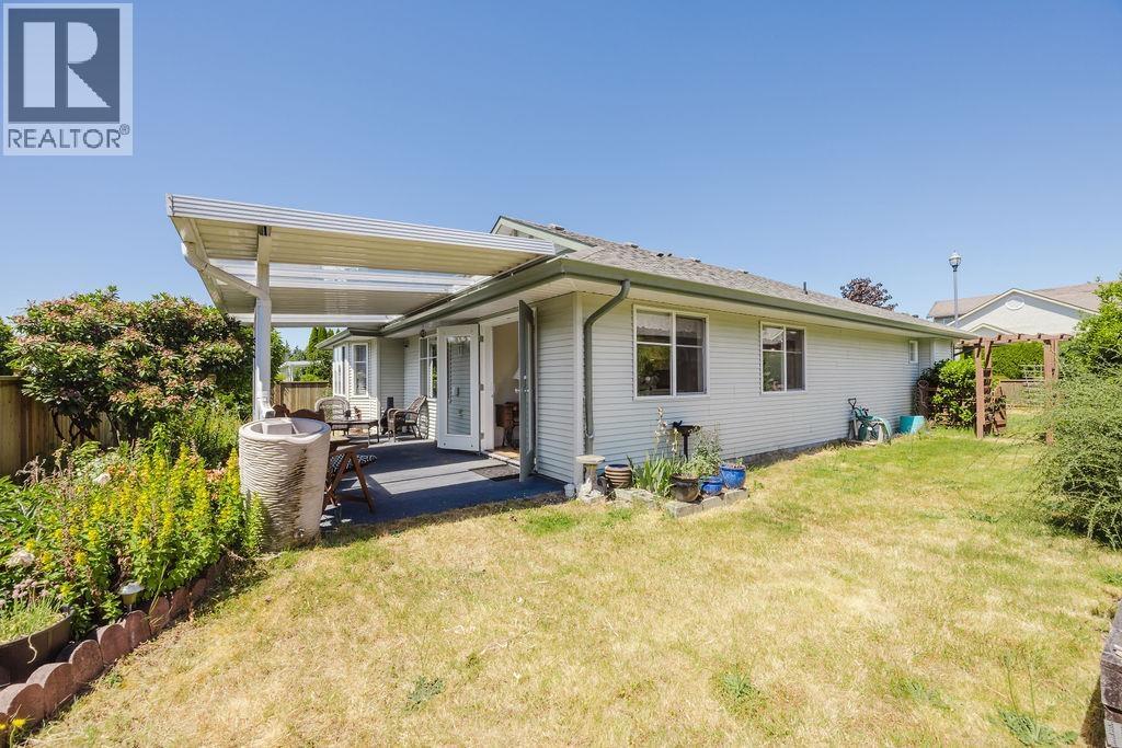 6317 Williams Place, Sechelt, British Columbia  V7Z 0M6 - Photo 35 - R3132152