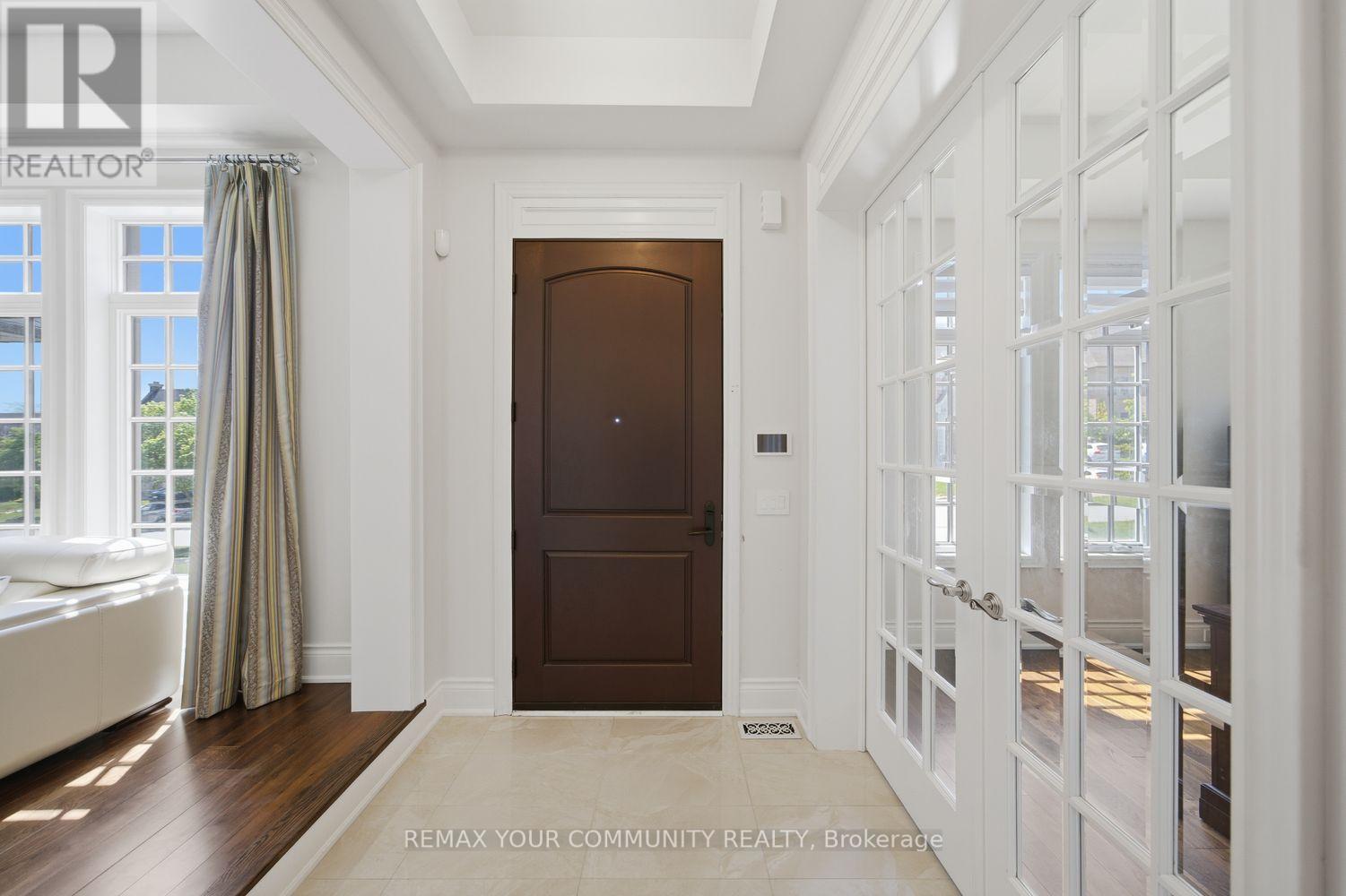 35 Annsleywood Court, Vaughan, Ontario  L4H 3N5 - Photo 4 - N13240502