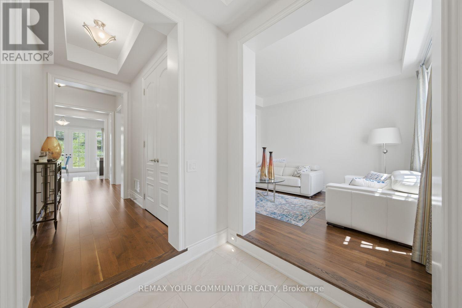 35 Annsleywood Court, Vaughan, Ontario  L4H 3N5 - Photo 6 - N13240502