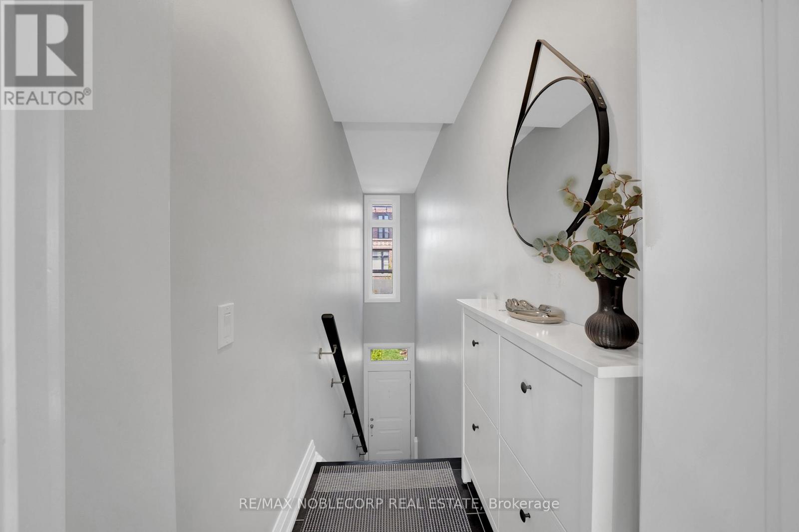 40 - 8167 Kipling Avenue, Vaughan, Ontario  L4L 0G4 - Photo 8 - N13240530